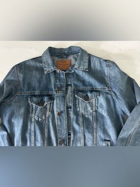Lucky Brand Large Blue Denim Jacket with Leather Label (Men)